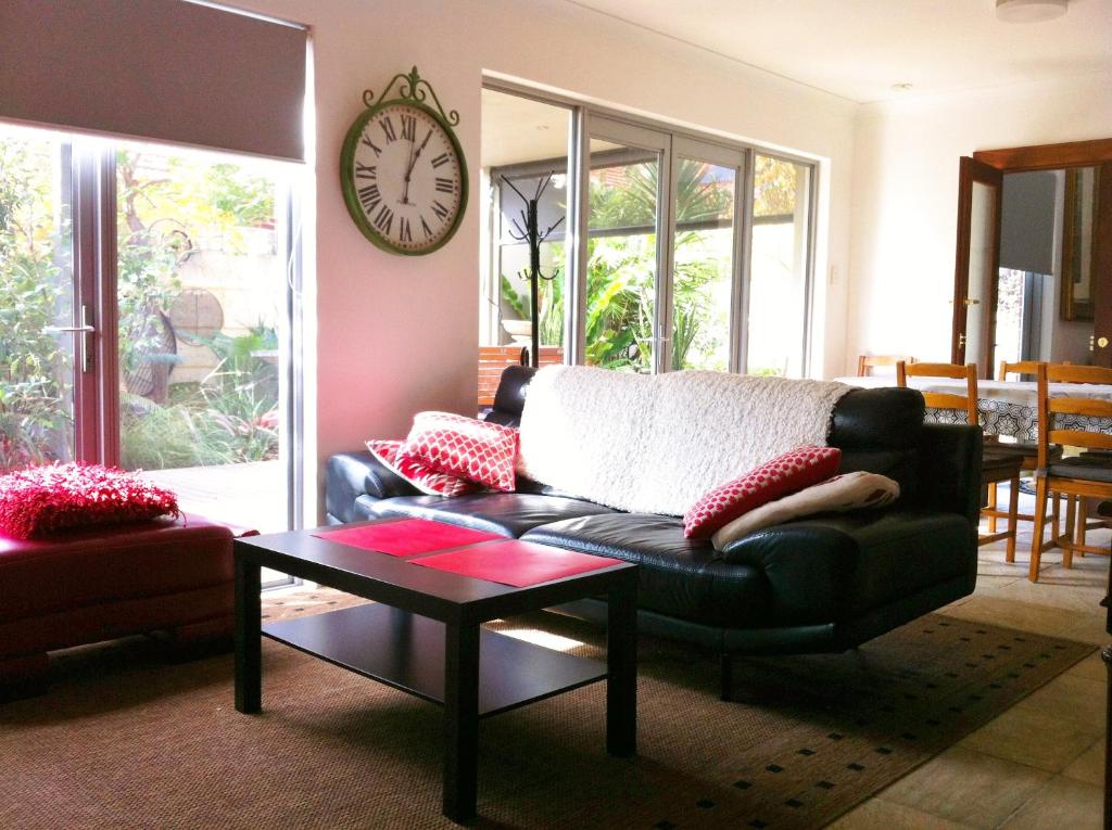 Mt Lawley Garden Apartment