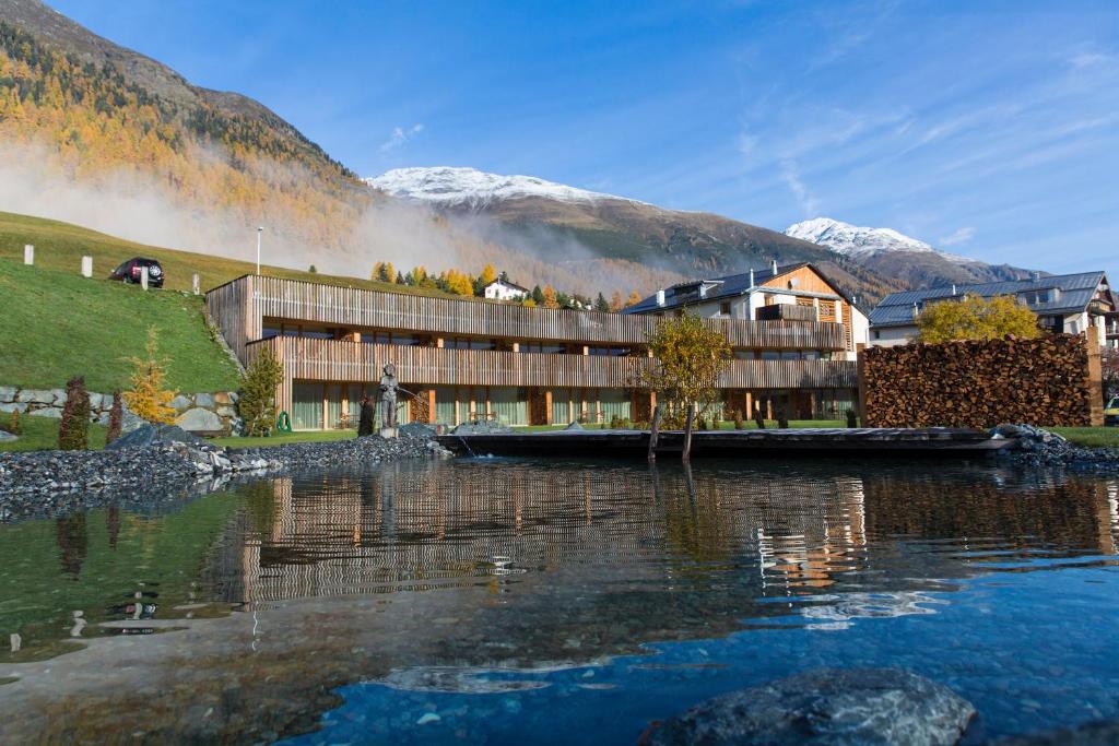 Relais & Châteaux IN LAIN Hotel Cadonau