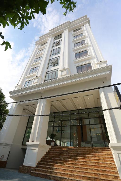 TQ Hotel & Apartment